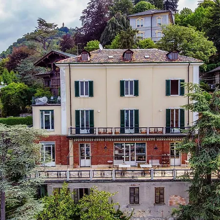 Villa I Tigli - By Myhomeincomo Brunate Exterior photo